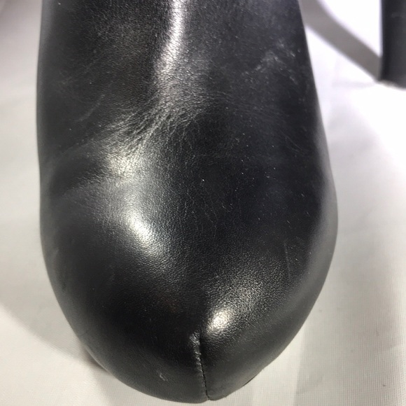 Gianni Bini Black Leather Ankle Boots Size 7.5M - Picture 4 of 8